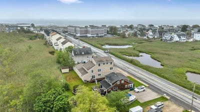 /international/us/518-high-street-hampton-nh-110107582904/