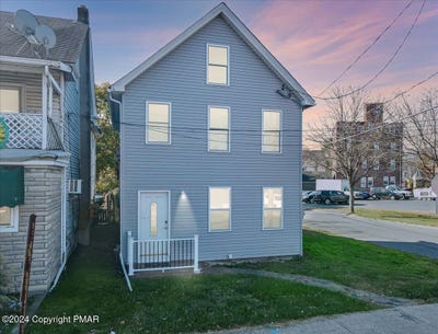 /international/us/277-s-courtland-street-east-stroudsburg-pa-110108933862/