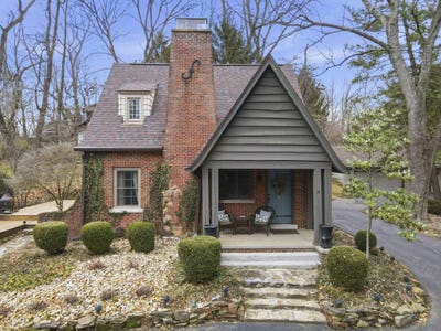 /international/us/17-red-bud-lane-lancaster-oh-110104899994/