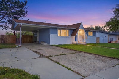 /international/us/82-e-450-s-smithfield-ut-110107606068/
