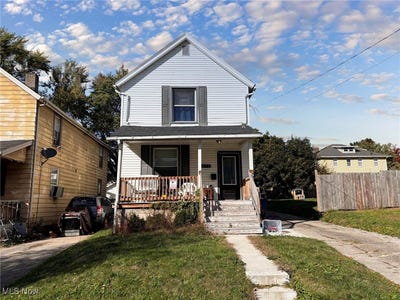 /international/us/238-e-main-street-girard-oh-110103165688/