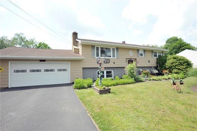 /international/us/261-oriole-drive-horseheads-ny-110109197097/