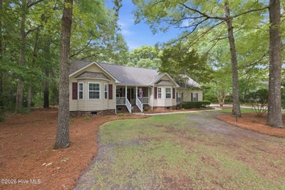 /international/us/584-deer-run-road-new-bern-nc-110108385858/