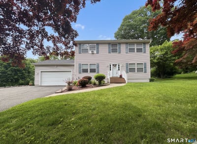 /international/us/20-driftway-road-danbury-ct-110107027203/