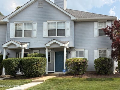 /international/us/877-mariposa-court-morganville-nj-110100070318/