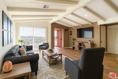 /international/us/9204-rowell-ave-chatsworth-ca-110104053101/
