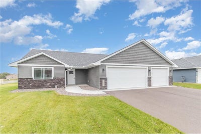 /international/us/7222-hawthorne-court-north-branch-mn-110103232186/