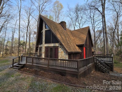 /international/us/6782-shiloh-road-liberty-nc-110107038238/