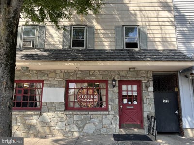 /international/us/129-e-high-street-pottstown-pa-110108493193/