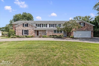 /international/us/376-chalfonte-avenue-grosse-pointe-farms-mi-110110366865/