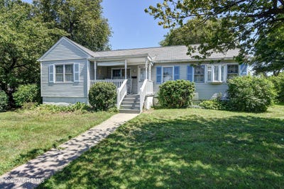 /international/us/753-lorraine-drive-keyport-nj-110109963043/