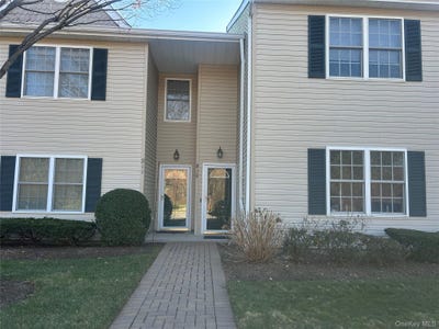 /international/us/910-altessa-boulevard-melville-ny-110104126140/