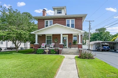 /international/us/842-lewis-avenue-wood-river-il-110108946736/