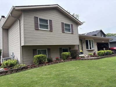 /international/us/3267-cathy-drive-joliet-il-110110378727/