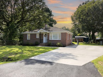 /international/us/303-mary-scott-drive-goose-creek-sc-110119793277/