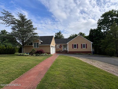 /international/us/991-mulberry-place-toms-river-nj-110108299772/