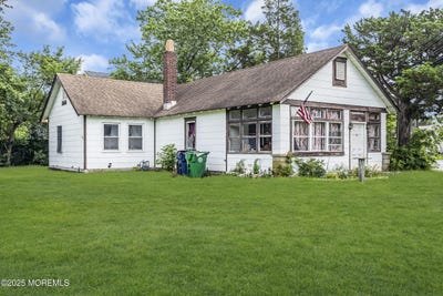 /international/us/111-s-main-street-toms-river-nj-110101063059/