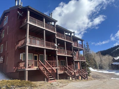 /international/us/150-s-west-village-cir-beaver-ut-110106123166/