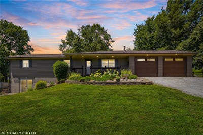/international/us/5039-w-116th-street-s-prairie-city-ia-110108915397/