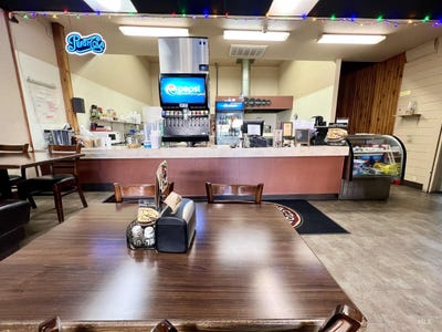 /international/us/126-w-main-street-grangeville-id-110100500998/