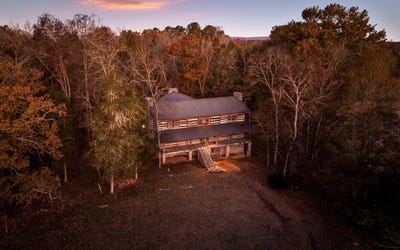 /international/us/661-jill-lane-chickamauga-ga-110103595315/