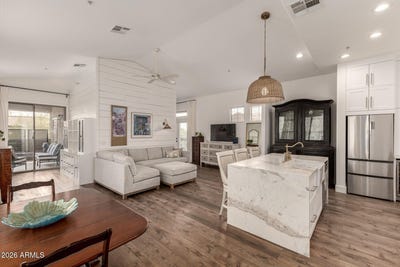 /international/us/20801-n-90th-place-scottsdale-az-110108077694/
