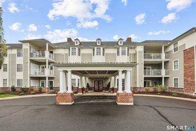 /international/us/25-cassandra-boulevard-west-hartford-ct-110107748157/