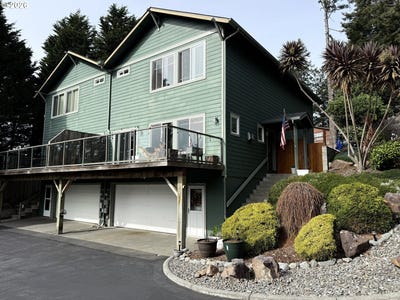 /international/us/815-old-county-rd-brookings-or-110105783790/