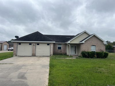 /international/us/258-compress-rd-opelousas-la-110107825421/