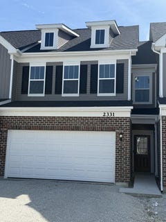 /international/us/bolingbrook-il-110108278744/