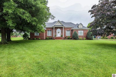 /international/us/185-willow-lake-drive-paducah-ky-110108345742/