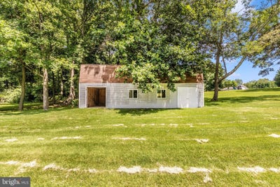 /international/us/3180-hunting-creek-road-huntingtown-md-110100774117/
