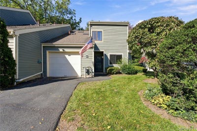 /international/us/22-village-green-port-chester-ny-110120590481/