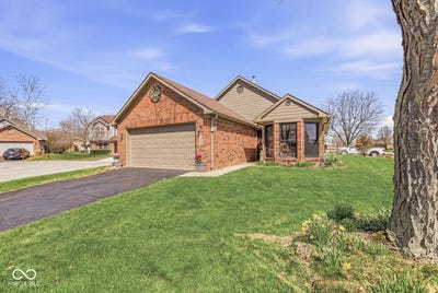 /international/us/5802-white-lick-court-plainfield-in-110106693429/