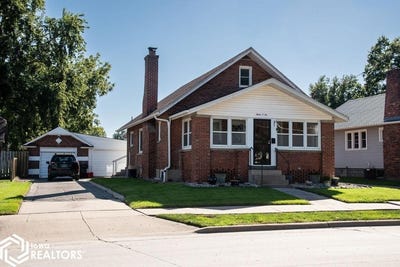 /international/us/1206-greenwood-ottumwa-ia-110120155402/