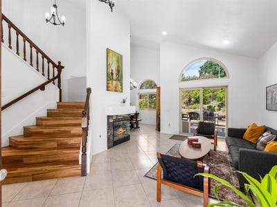 /international/us/1523-madrid-drive-vista-ca-110119601588/