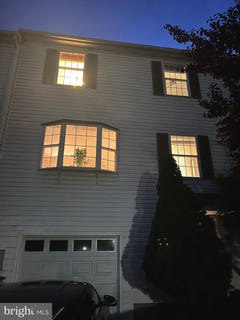 /international/us/2691-24th-road-s-arlington-va-110100569868/