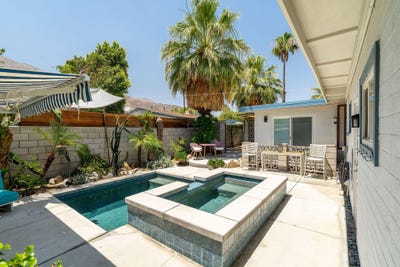 /international/us/689-e-camino-parocela-palm-springs-ca-110100416972/