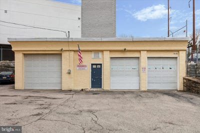 /international/us/163-bala-avenue-bala-cynwyd-pa-110096587394/