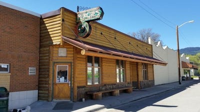 /international/us/213-main-street-hot-springs-mt-110104302940/
