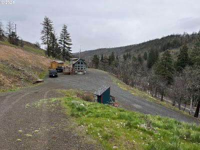 /international/us/80357-s-valley-rd-dufur-or-110091193597/