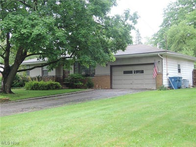 /international/us/7277-clovermeade-avenue-youngstown-oh-110100249241/