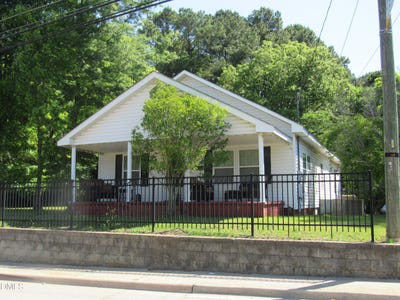 /international/us/546-e-front-street-clayton-nc-110108299540/