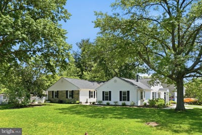 /international/us/19608-gott-street-poolesville-md-110108059490/