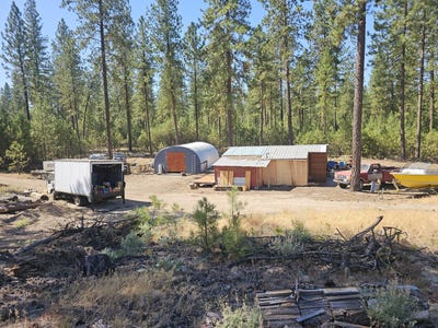 /international/us/2296-c-eagle-river-way-kettle-falls-wa-110101215774/?lang=en