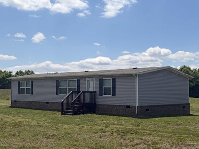 /international/us/1644-gap-rd-chatham-va-110108068390/