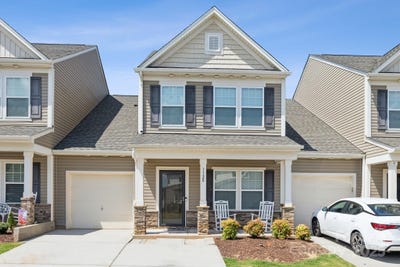 /international/us/112-davenport-drive-statesville-nc-110101465807/