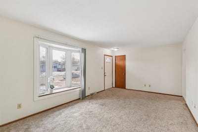 /international/us/326-ne-6th-street-ankeny-ia-110104437751/