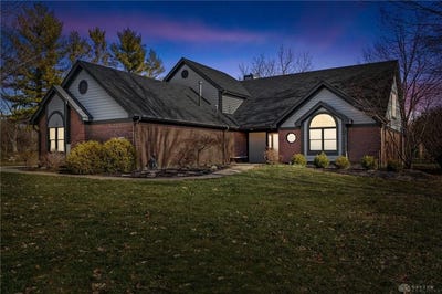 /international/us/10100-park-edge-drive-dayton-oh-110097534753/