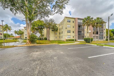 /international/us/1820-sw-81st-ave-north-lauderdale-fl-110098588422/